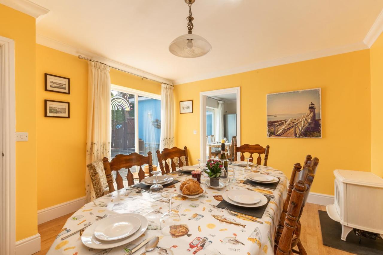 Sunningdale - Beach Side Cottage, Sea Views, Parking Saundersfoot Luaran gambar