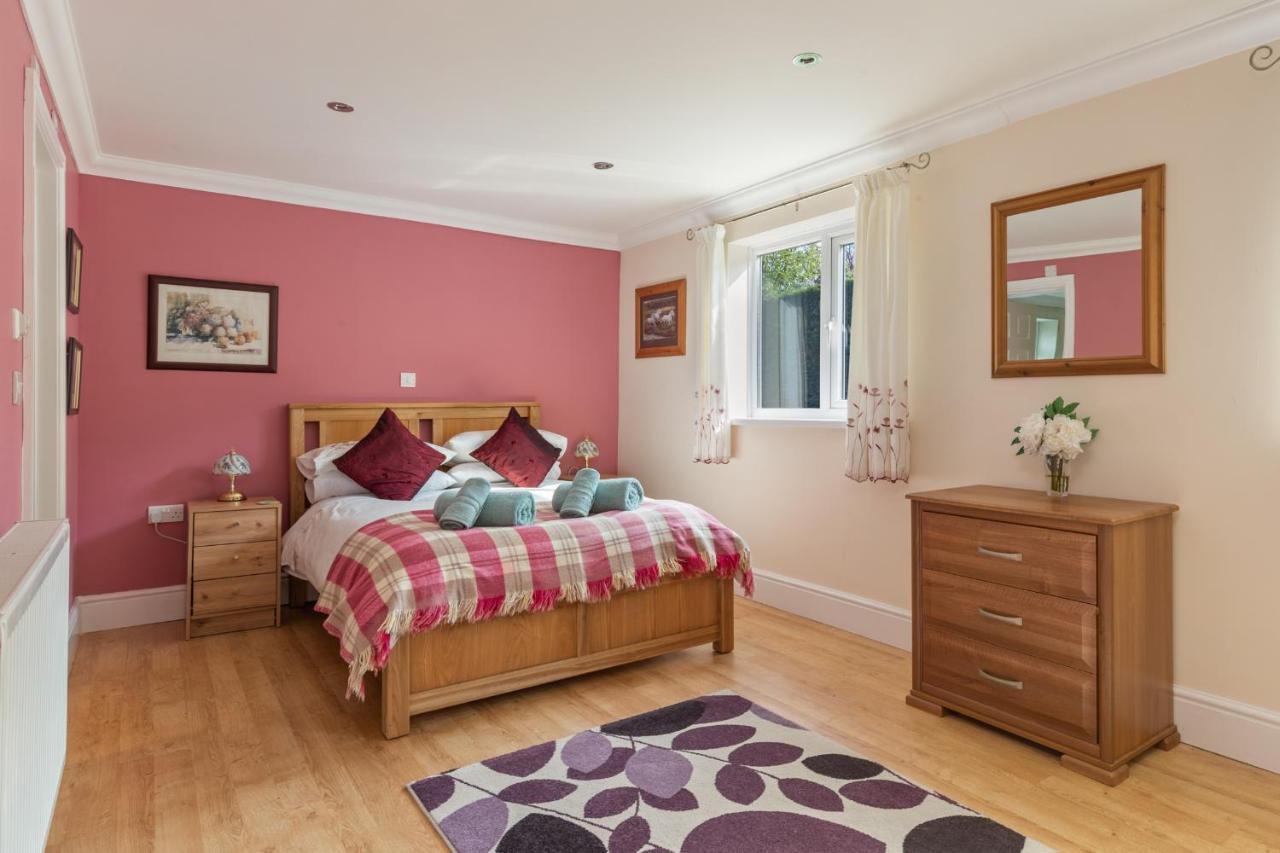 Sunningdale - Beach Side Cottage, Sea Views, Parking Saundersfoot Luaran gambar