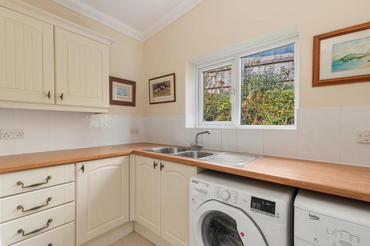 Sunningdale - Beach Side Cottage, Sea Views, Parking Saundersfoot Luaran gambar